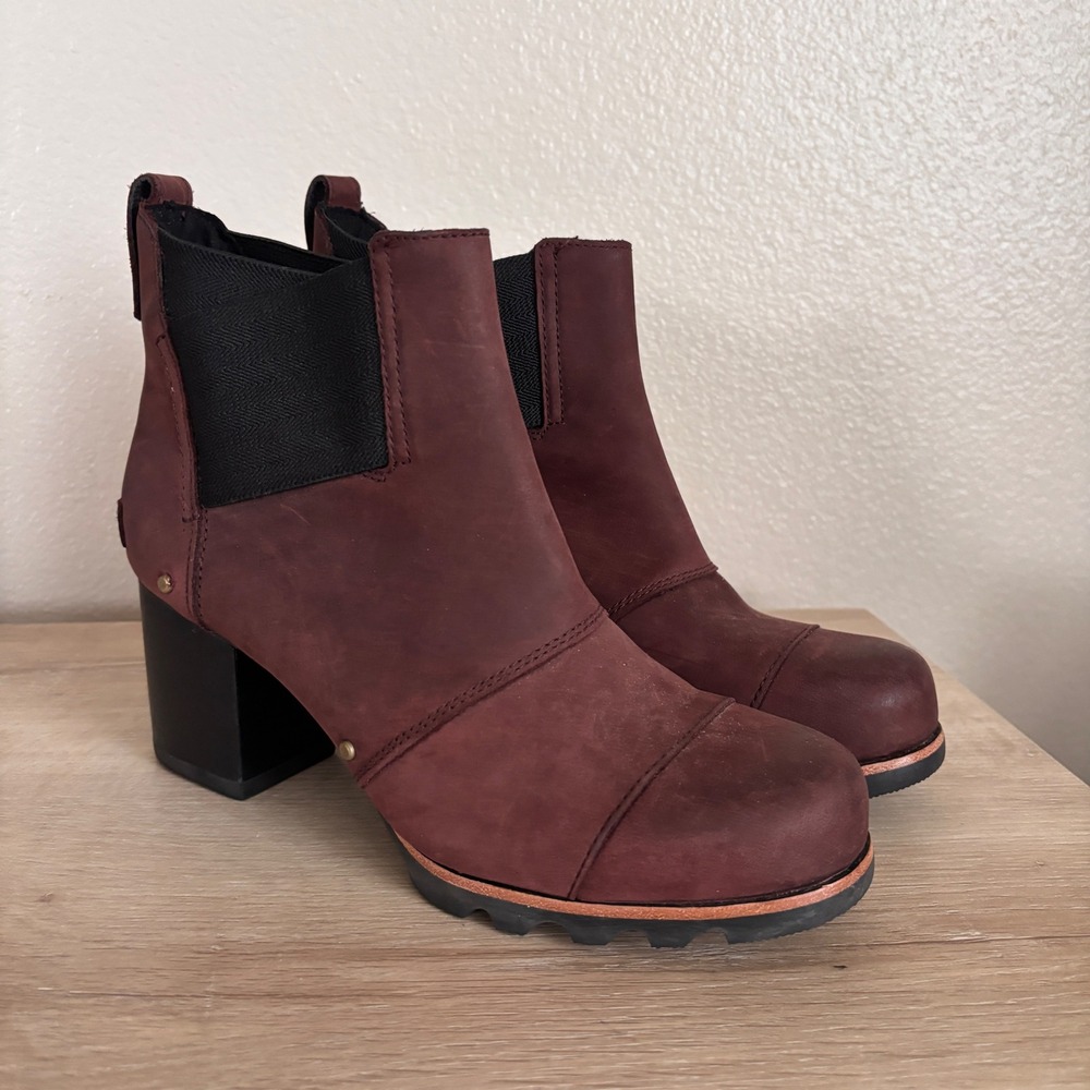 Sorel Addington Chelsea Burgundy Leather Ankle Boots Women US‎ 9
